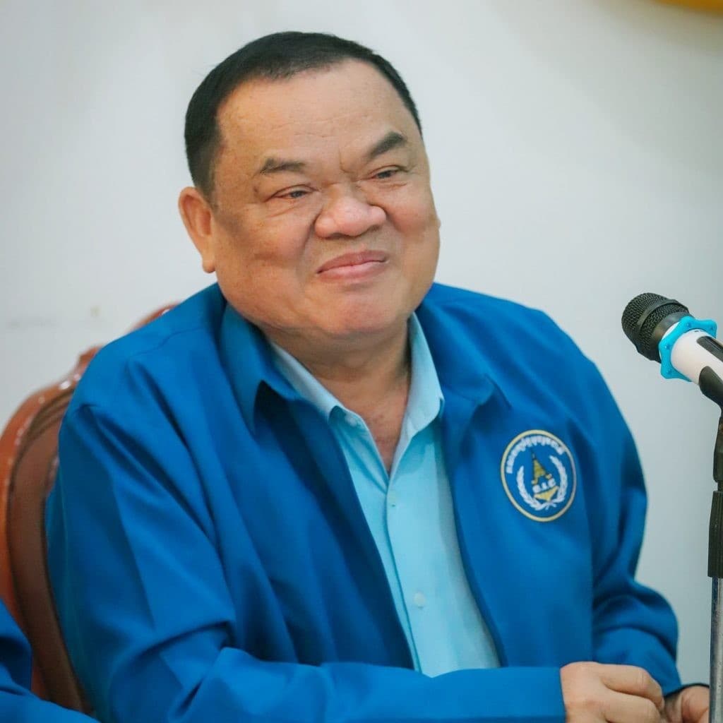 Image's ញឹក ប៊ុនឆៃ